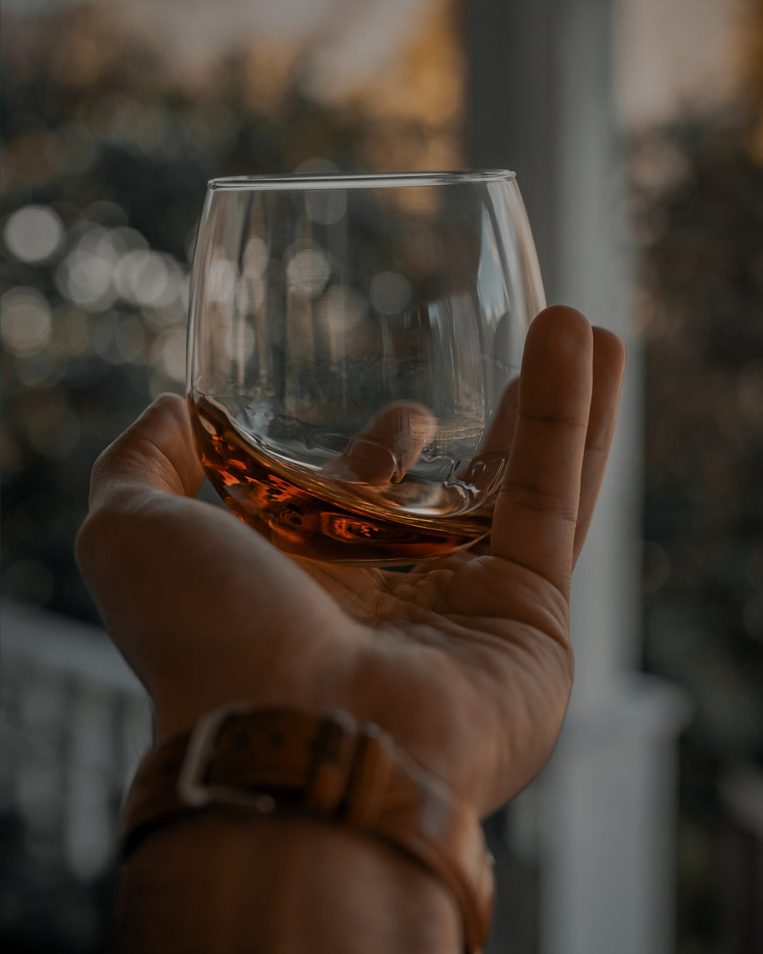 How to Nose and Taste Whiskey Like a Pro